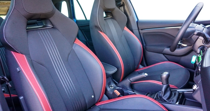 Skoda Kamiq cena 125900 przebieg: 18864, rok produkcji 2023 z Pilica małe 781
